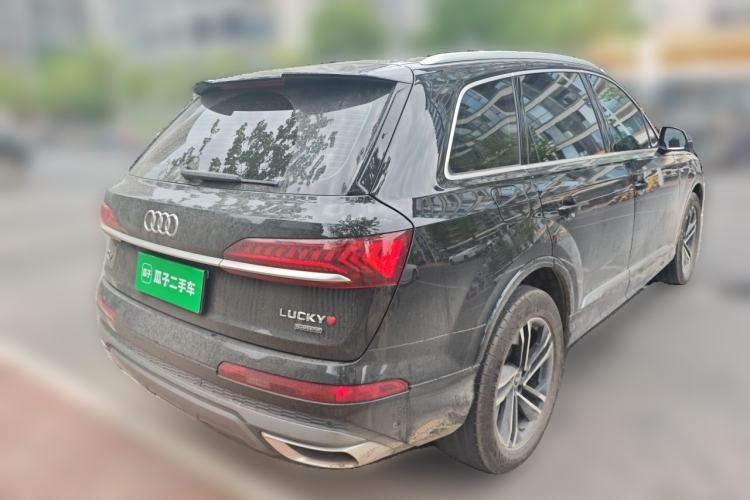 Used Audi Q7 2022 45 TFSI quattro S line Sport Edition Rear Right 45 Deg