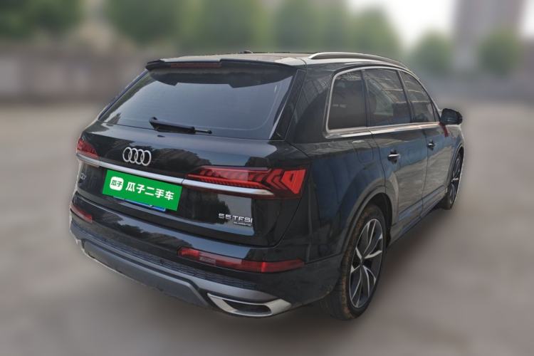 Used Audi Q7 2022 55 TFSI quattro S line Sport model Rear Right 45 Deg
