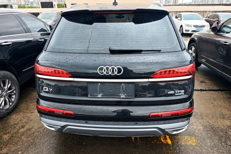 Used Audi Q7 2022 45 TFSI quattro S line Sport Edition Rear
