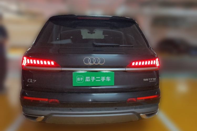 Used Audi Q7 2022 55 TFSI quattro S line Sport model Rear