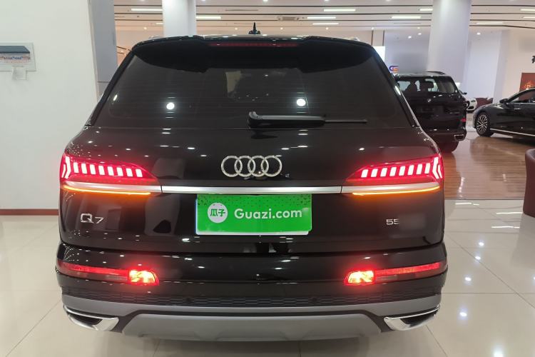 Used Audi Q7 2022 55 TFSI quattro S line Sport model Rear