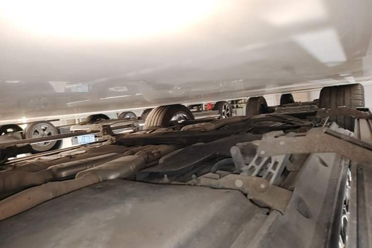 Used Audi Q7 2022 55 TFSI quattro S line Sport model Right Side Sill