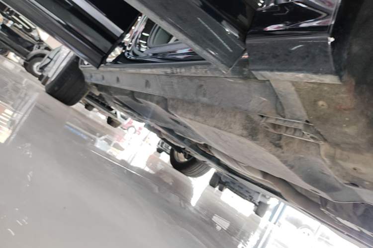 Used Audi Q7 2022 45 TFSI quattro S line Sport Edition Right Side Sill