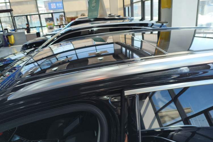 Used Audi Q7 2022 55 TFSI quattro S line Sport model Roof