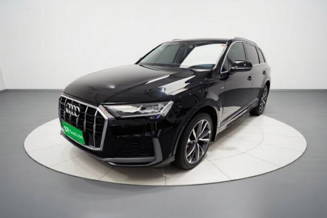 Used Audi Q7 2022 55 TFSI quattro S line Sport model