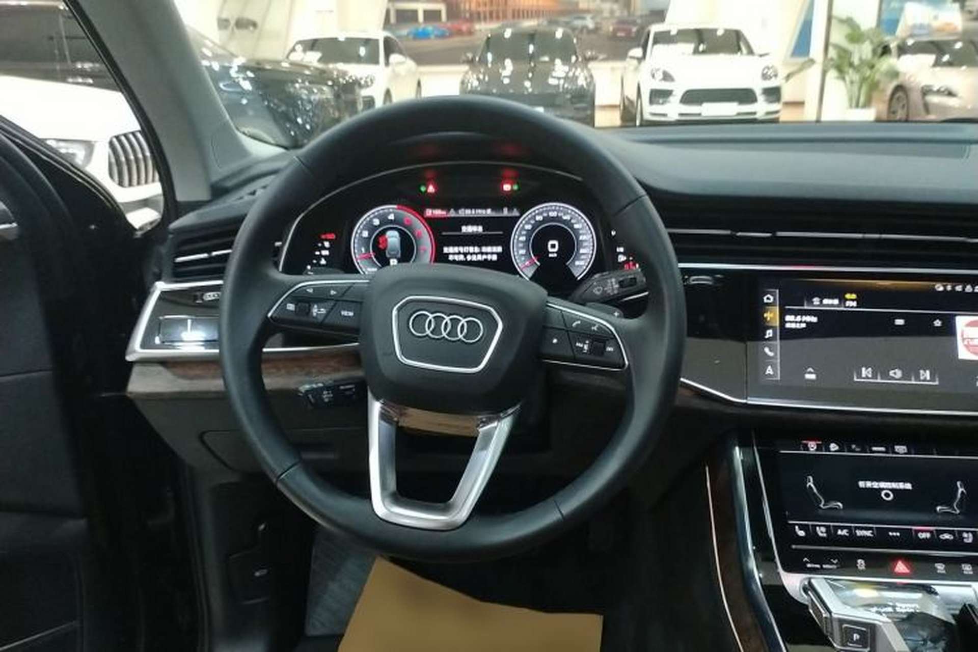 Used Audi Q7 2022 55 TFSI quattro S line Sport model Steering Wheel