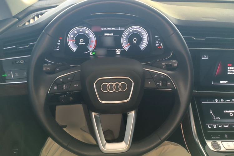 Used Audi Q7 2022 45 TFSI quattro S line Sport Edition Steering Wheel