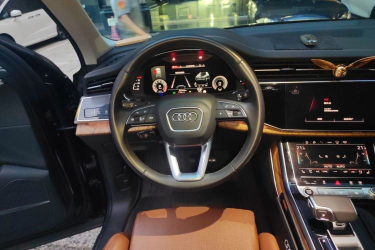 Used Audi Q7  Steering Wheel