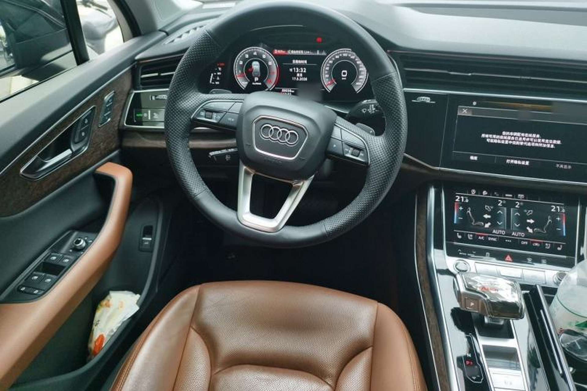 Used Audi Q7 2022 55 TFSI quattro S line Sport model Steering Wheel