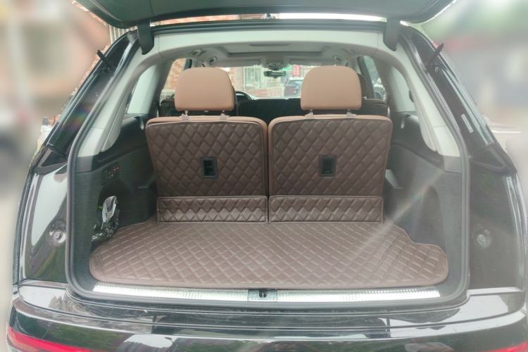 Used Audi Q7 2022 45 TFSI quattro S line Sport Edition Trunk