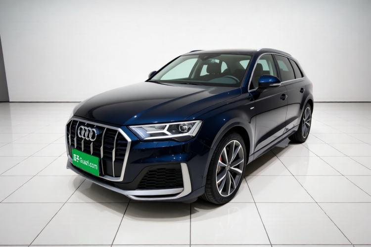 Used Audi Q7 2022 55 TFSI quattro S line Sport model Guazi used car, China used car export, Used car for sale, Used  cars, Cheapest cars for sale