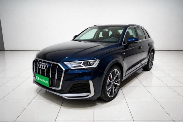 Used Audi Q7 2022 55 TFSI quattro S line Sport model