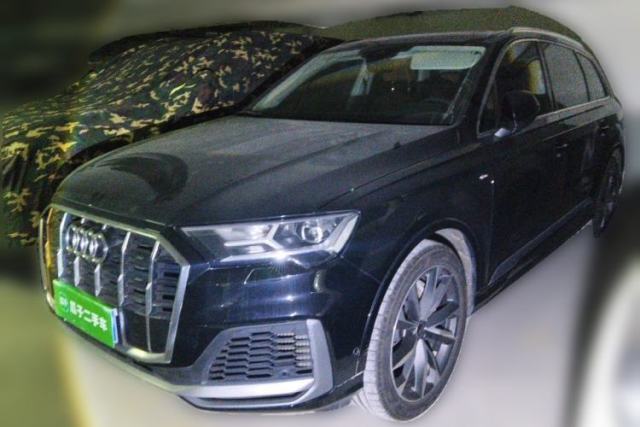 Used Audi Q7 2022 55 TFSI quattro S line Sport model