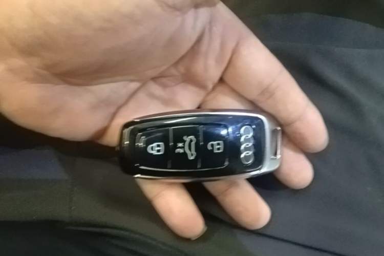 Used Audi Q7 2022 55 TFSI quattro S line Sport model Vehicle Key