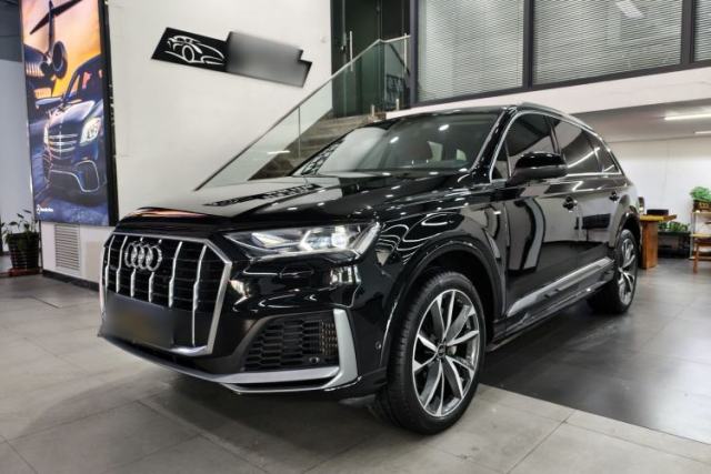 Used Audi Q7 2022 55 TFSI quattro S line Sport model