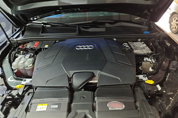 Used Audi Q7 2022 55 TFSI quattro S line Sport model Engine Bay