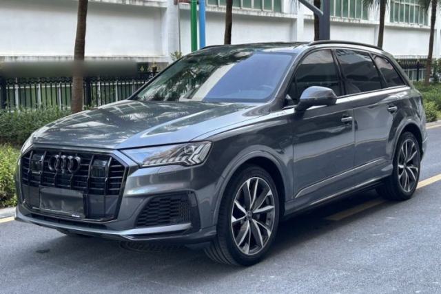 Used Audi Q7 2022 55 TFSI quattro S line Sport model