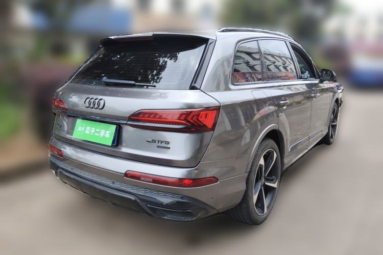 Used Audi Q7 2022 45 TFSI quattro S line Sport Edition Rear Right 45 Deg