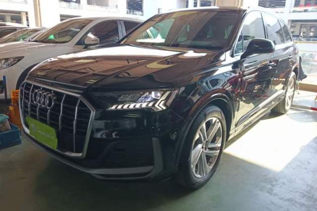 Used Audi Q7 2023 45 TFSI quattro S line Sport model