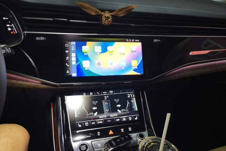 Used Audi Q7 2023 45 TFSI quattro S line Sport model Audio And AC Panel