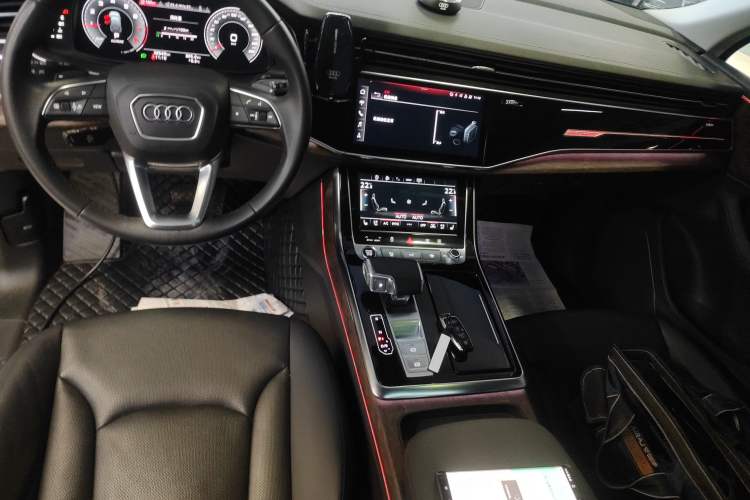 Used Audi Q7 2023 45 TFSI quattro S line Sport model Audio And AC Panel