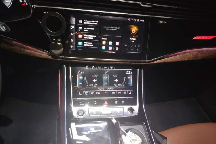 Used Audi Q7 2023 45 TFSI quattro S line Sport model Audio And AC Panel