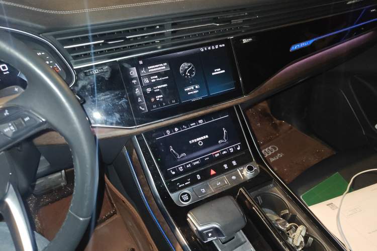 Used Audi Q7 2023 45 TFSI quattro S line Sport model Audio And AC Panel