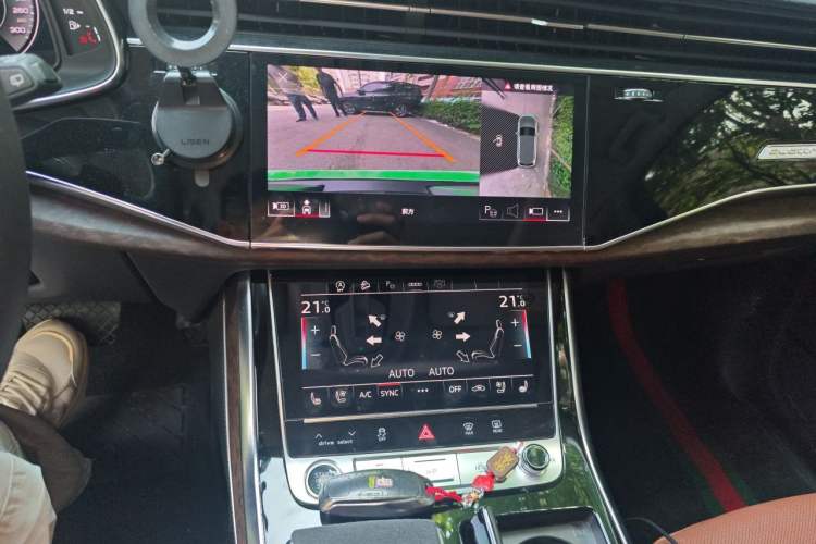 Used Audi Q7 2023 55 TFSI quattro S line Sport Edition Audio And AC Panel