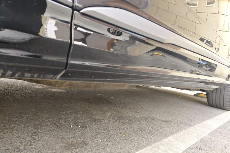 Used Audi Q7 2023 45 TFSI quattro S line Sport model Chassis Front Left