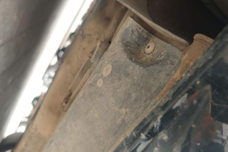 Used Audi Q7  Chassis Rear Right