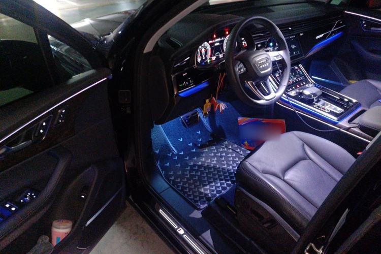 Used Audi Q7 2023 55 TFSI quattro S line Sport Edition Driver Seat