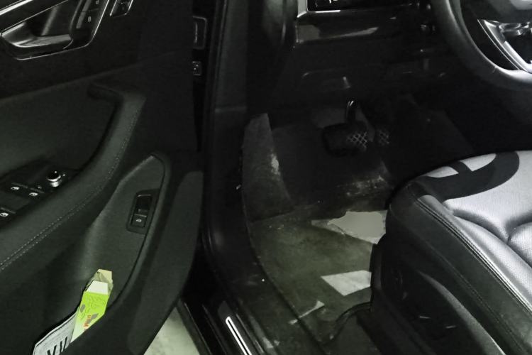 Used Audi Q7 2023 45 TFSI quattro S line Sport model Driver Seat