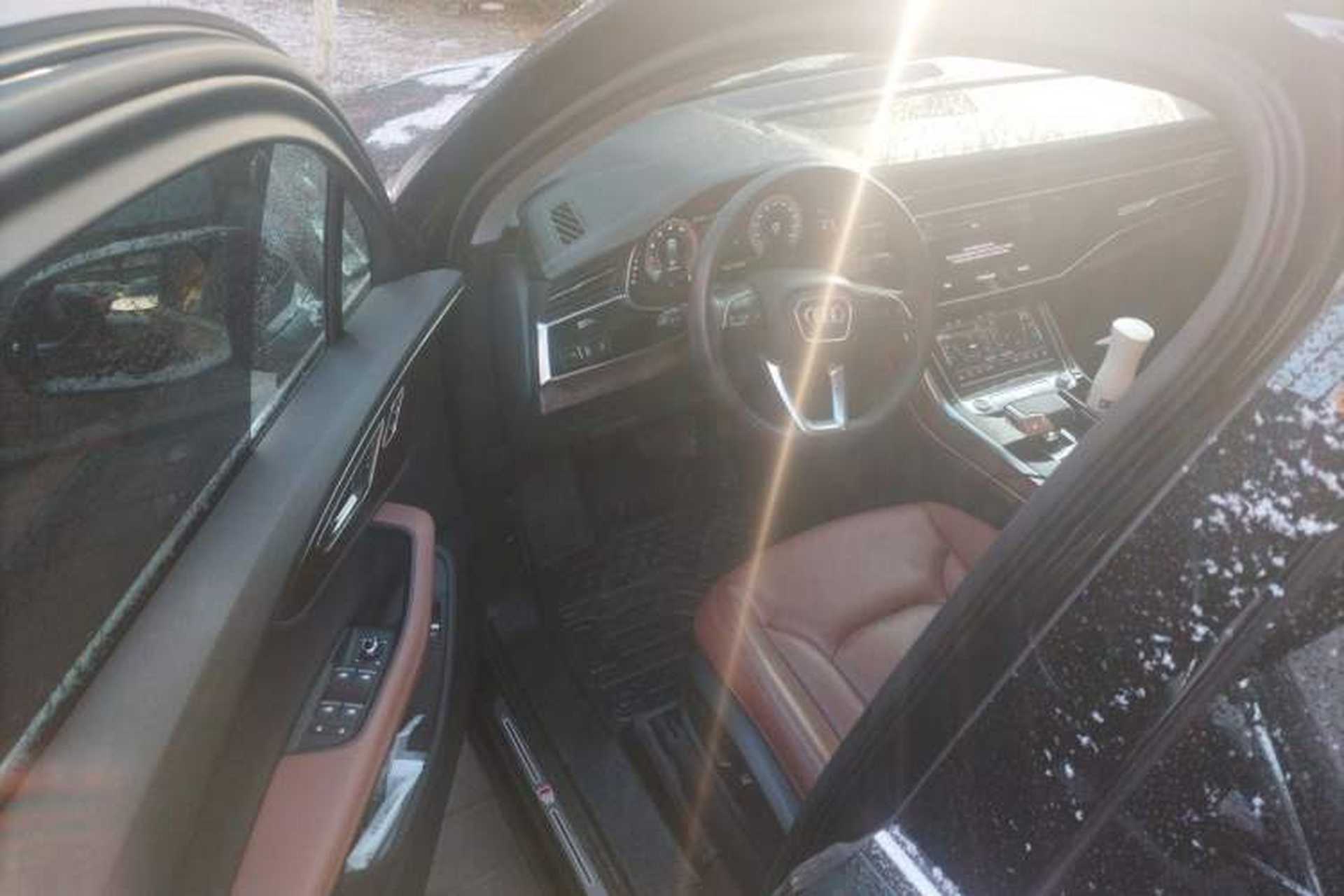 Used Audi Q7 2023 55 TFSI quattro S line Sport Edition Driver Seat