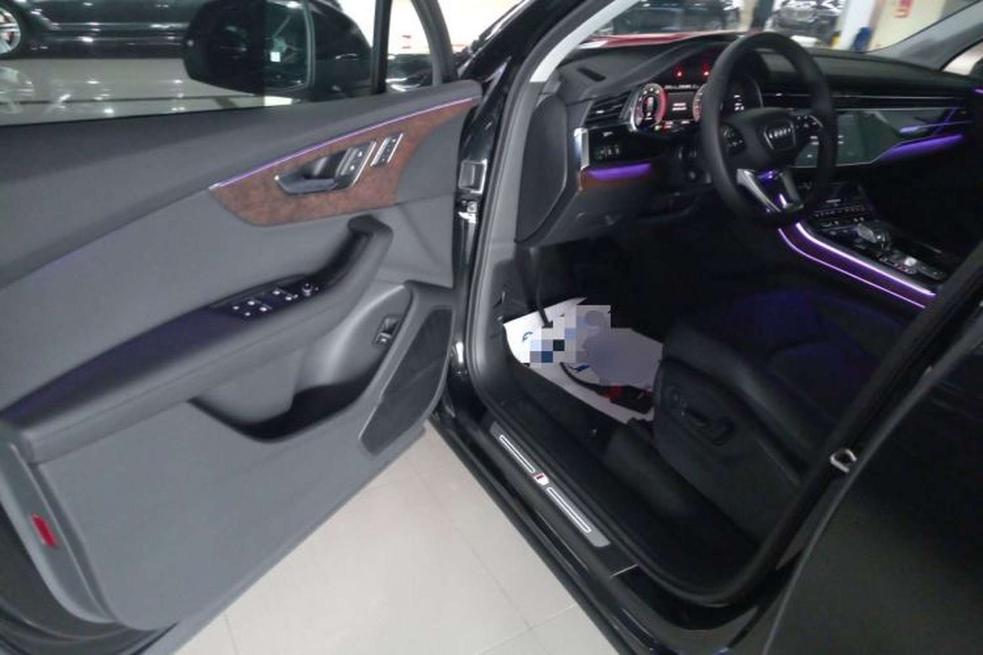 Used Audi Q7 2023 55 TFSI quattro S line Sport Edition Driver Seat