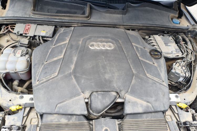Used Audi Q7 2023 55 TFSI quattro S line Sport Edition Engine Bay