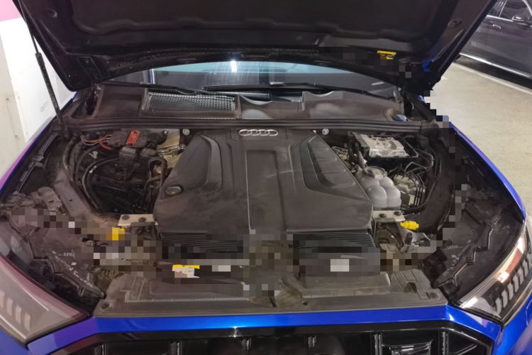 Used Audi Q7 2023 45 TFSI quattro S line Sport model Engine Bay
