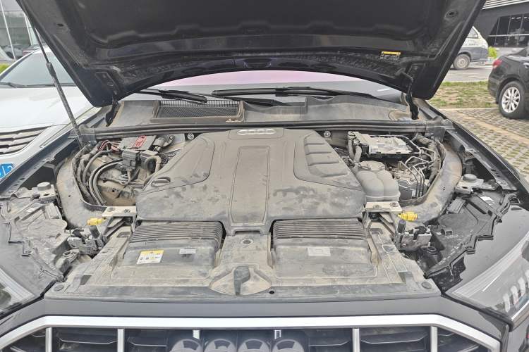 Used Audi Q7 2023 45 TFSI quattro S line Sport model Engine Bay
