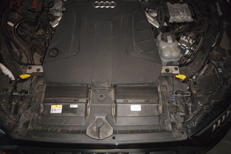 Used Audi Q7 2023 45 TFSI quattro S line Sport model Engine Bay