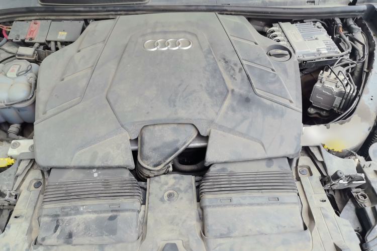 Used Audi Q7 2023 55 TFSI quattro S line Sport Edition Engine Bay
