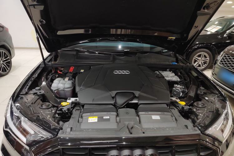 Used Audi Q7 2023 55 TFSI quattro S line Ice and Snow Sports Edition Engine Bay