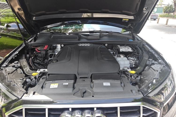 Used Audi Q7 2023 45 TFSI quattro S line Sport model Engine Bay