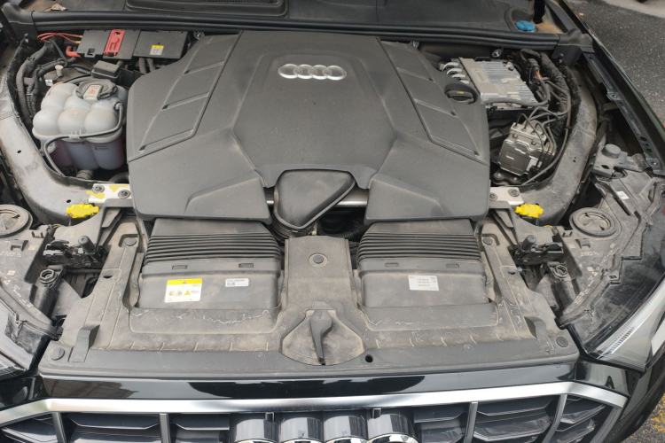 Used Audi Q7 2023 55 TFSI quattro S line Sport Edition Engine Bay
