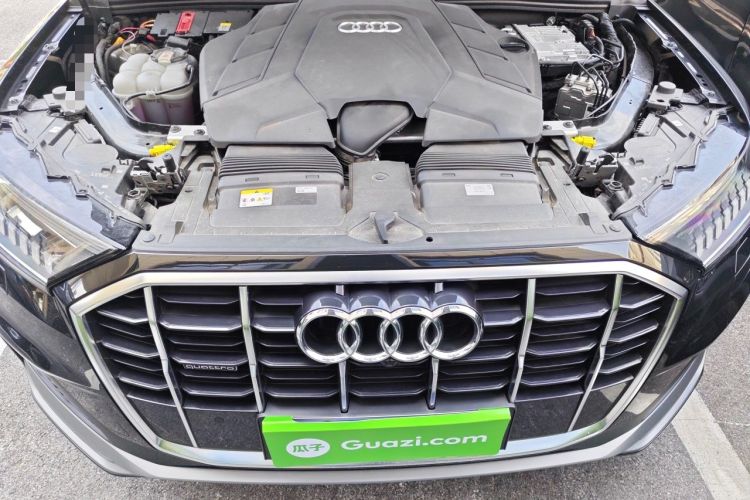 Used Audi Q7 2023 55 TFSI quattro S line Sport Edition Engine Bay
