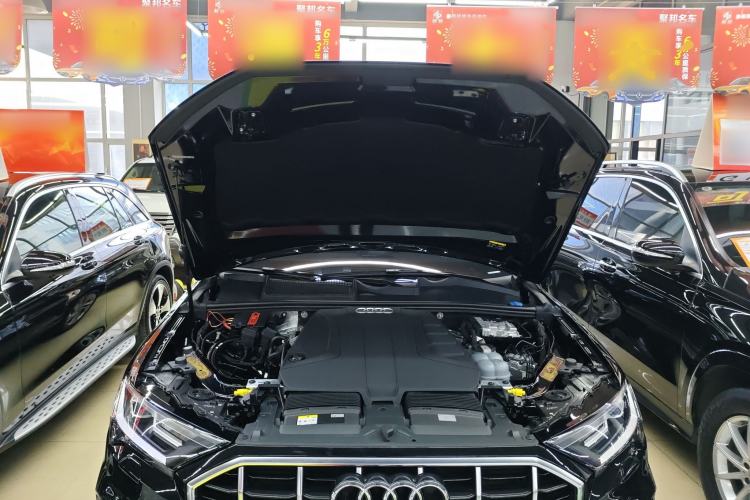 Used Audi Q7 2023 45 TFSI quattro S line Sport model Engine Bay