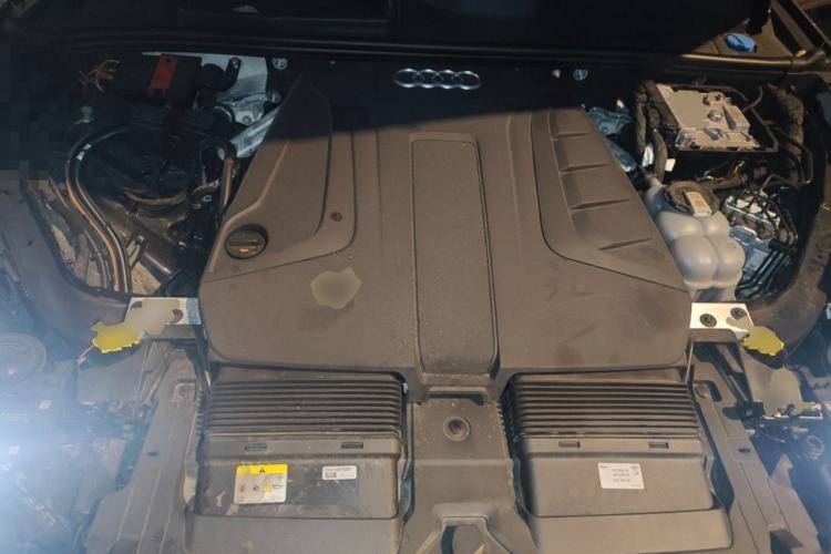 Used Audi Q7 2023 45 TFSI quattro S line Sport model Engine Bay
