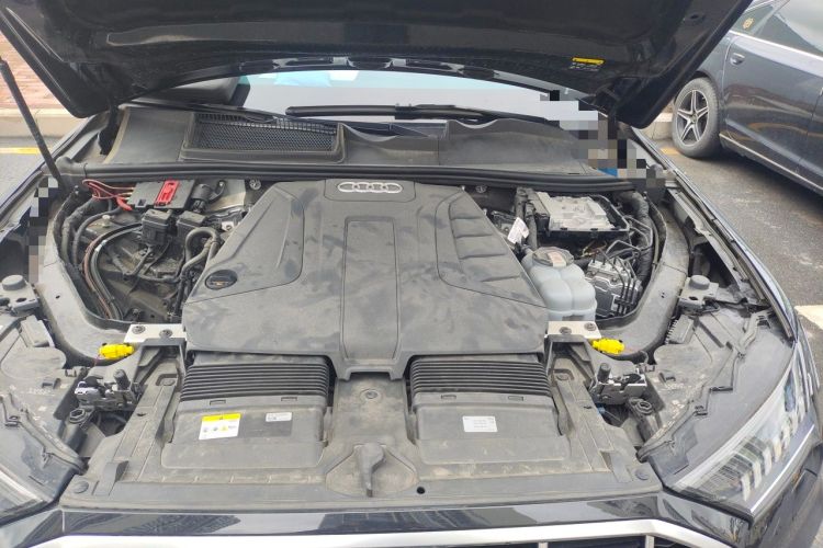 Used Audi Q7 2023 45 TFSI quattro S line Sport model Engine Bay