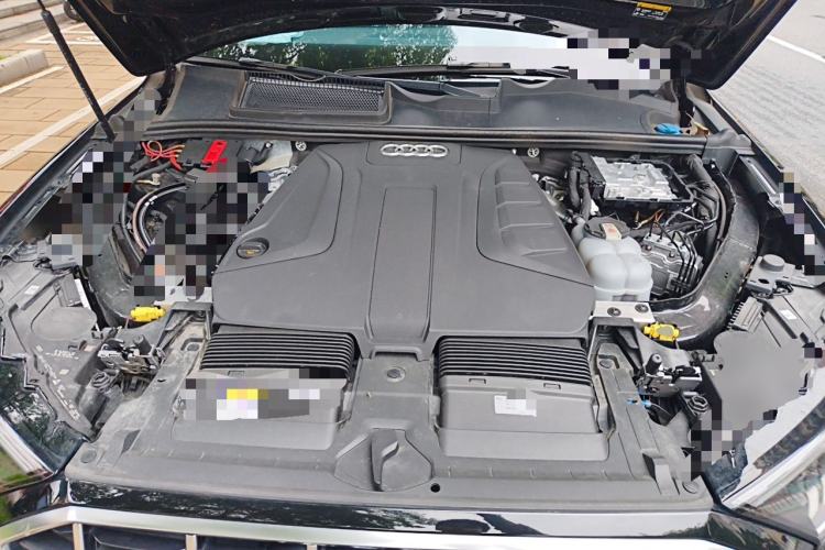 Used Audi Q7 2023 45 TFSI quattro S line Sport model Engine Bay