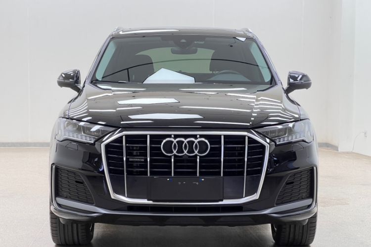 Used Audi Q7 2023 45 TFSI quattro S line Sport model Exterior 1