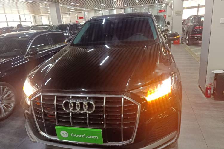 Used Audi Q7 2023 45 TFSI quattro S line Sport model Exterior 1