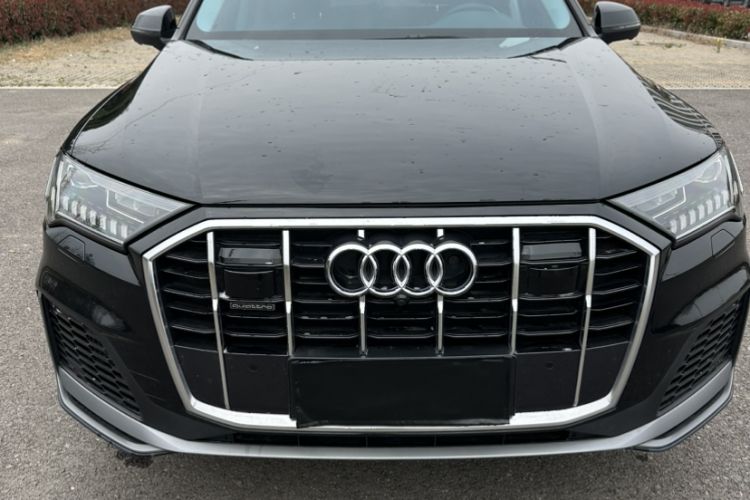 Used Audi Q7 2023 55 TFSI quattro S line Sport Edition Exterior 10